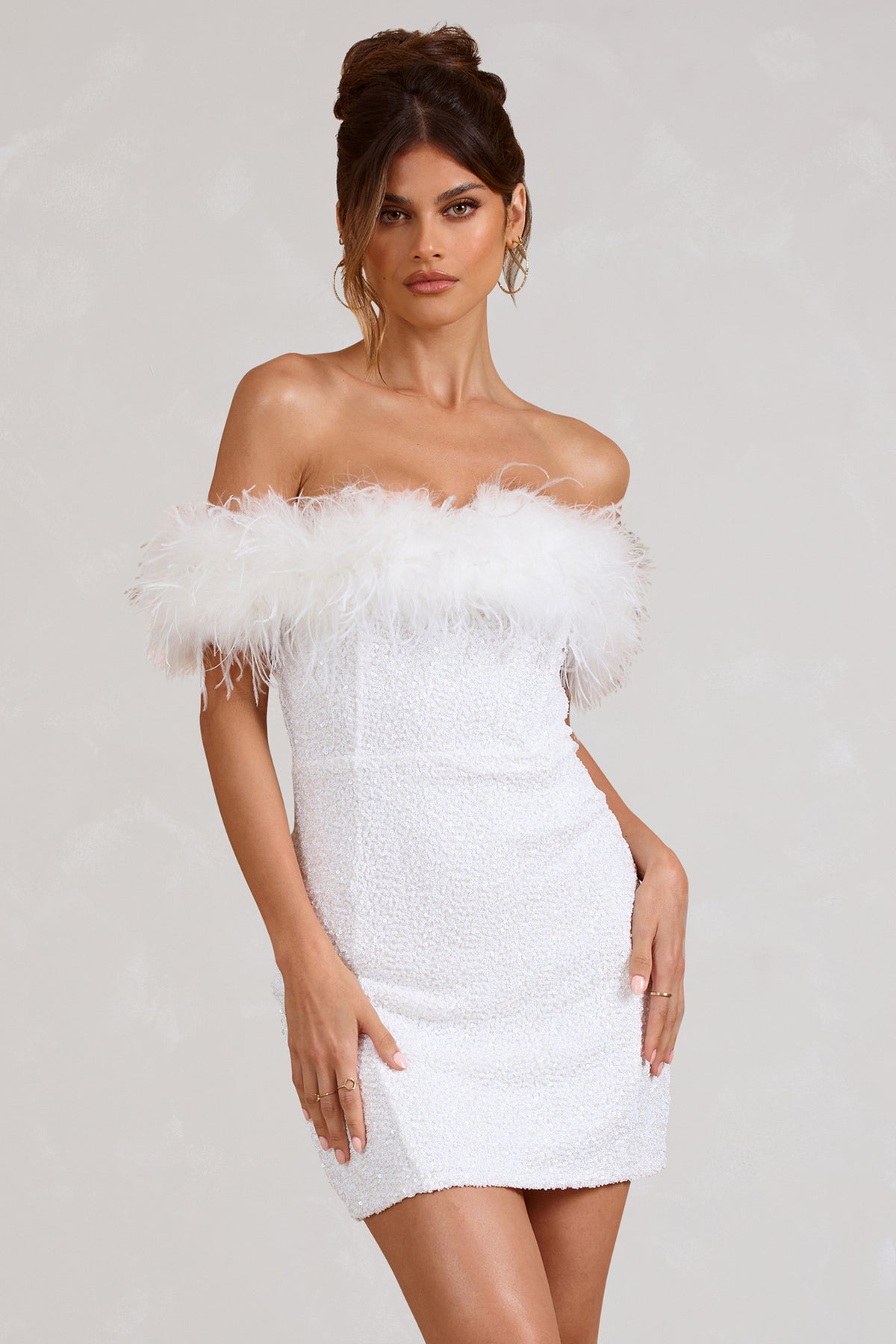Savrani™ | Abito in paillettes con piume