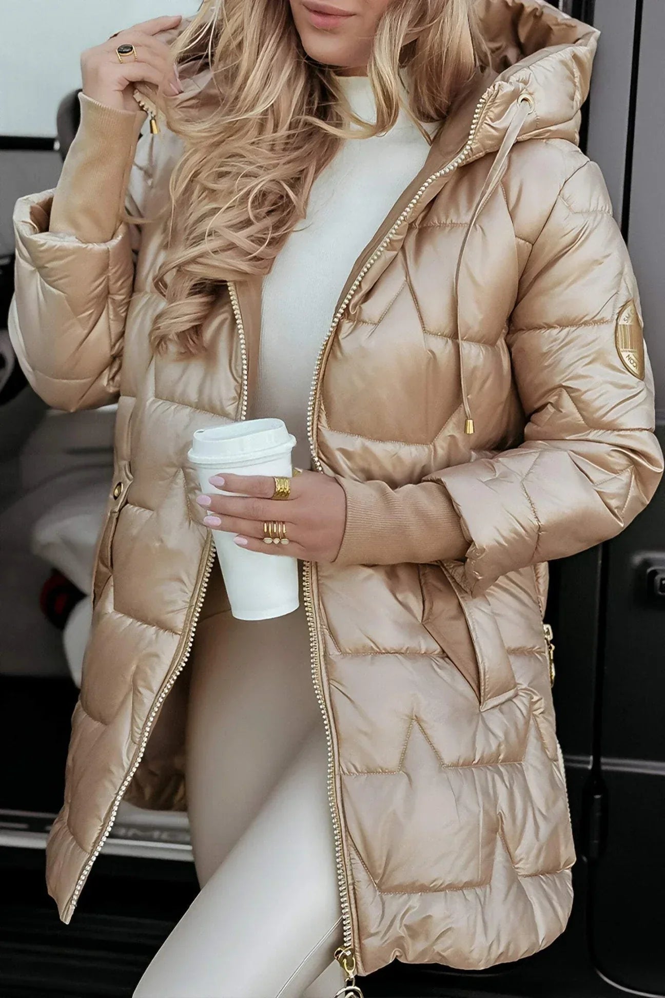 Savrani™ | Cappotto invernale elegante con cappuccio e imbottitura